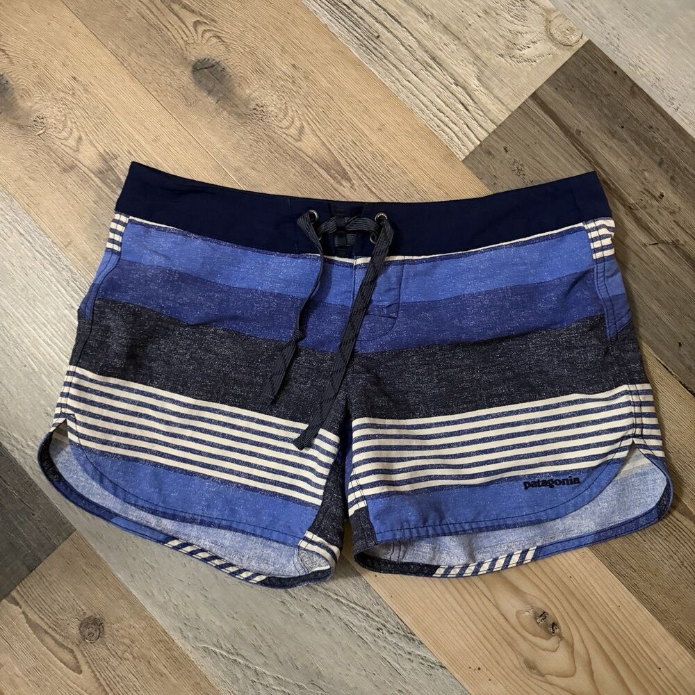 Patagonia Wavefarer 5" Board Shorts Fitz Stripe Texture Navy Swim - Women's 2